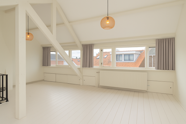 Medium property photo - van Limburg Stirumstraat 27B, 2201 JM Noordwijk
